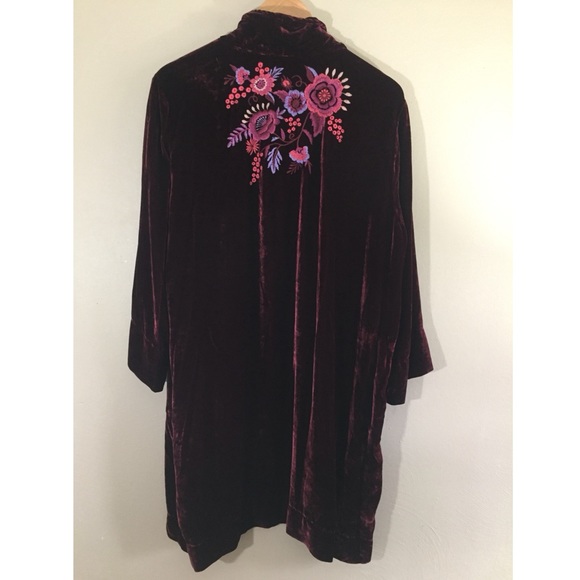 Johnny Was Marcella Embroidered Velvet Cardigan - Picture 2 of 7
